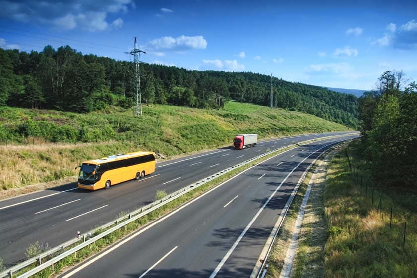 F verkehr neu (jpg) | Motiv © Jaroslav Pachý Sr. - Fotolia.com | © fotolia.com, Februar 2014 Verkehr | Motiv © Jaroslav Pachý Sr. - Fotolia.com | © fotolia.com, Februar 2014