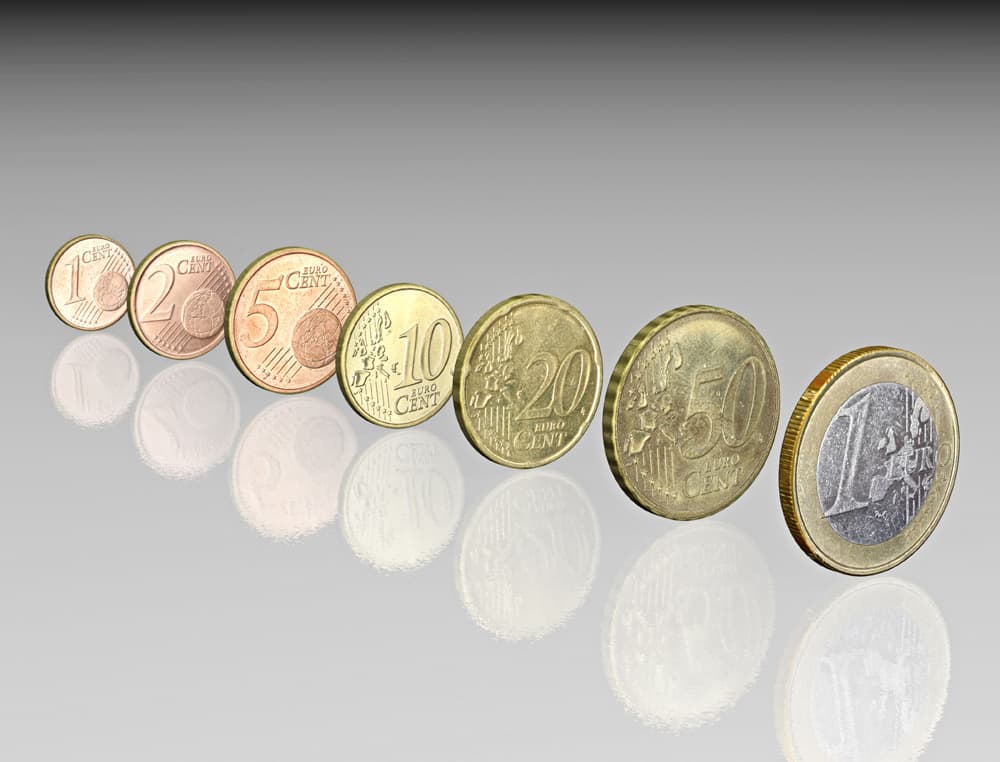F Geld 3 neu (jpg) | Motiv © Phoenixpix - Fotolia.com | © Fotolia.com, Mai 2014 F Geld 3 neu (jpg) | Motiv © Phoenixpix - Fotolia.com | © Fotolia.com, Mai 2014